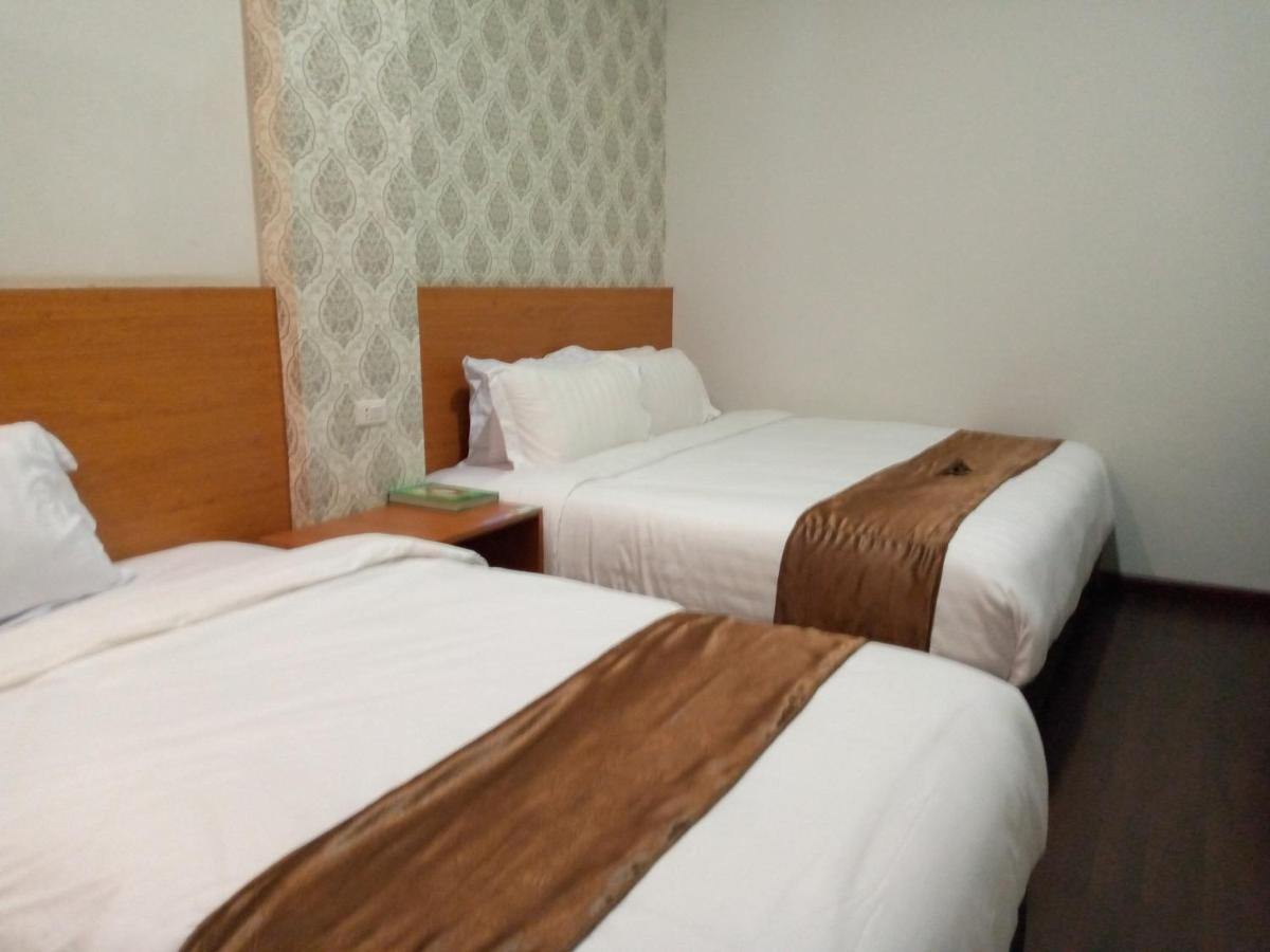 Hotel Belangi Syariah Taakengon Mitra Reddoorz Takengon エクステリア 写真